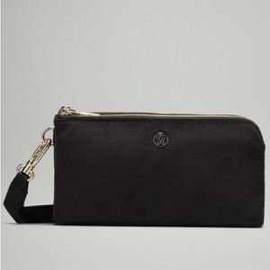 Lululemon wristlet wallet/clutch - velour